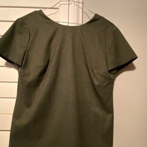 Banana Republic Green open back with Bow blouse